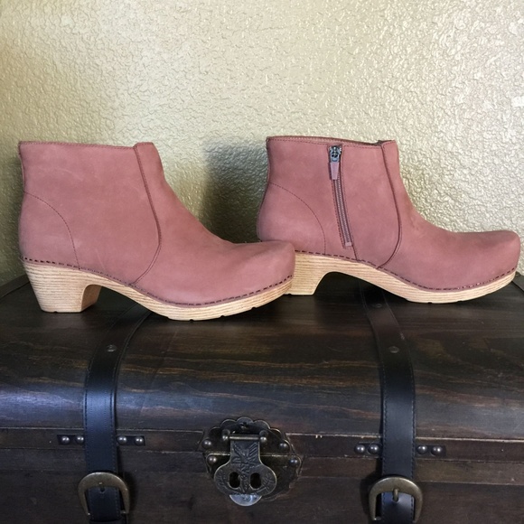 dansko maria dusty rose